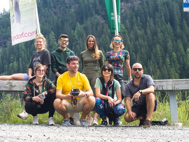 Ekipa odpowiedzialna za misję Alpy 22'23, Nessi Sport.