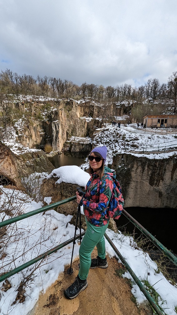 Tengerszem-Károlyfalva, Węgry. Ola w odzieży Nessi Sportswear.