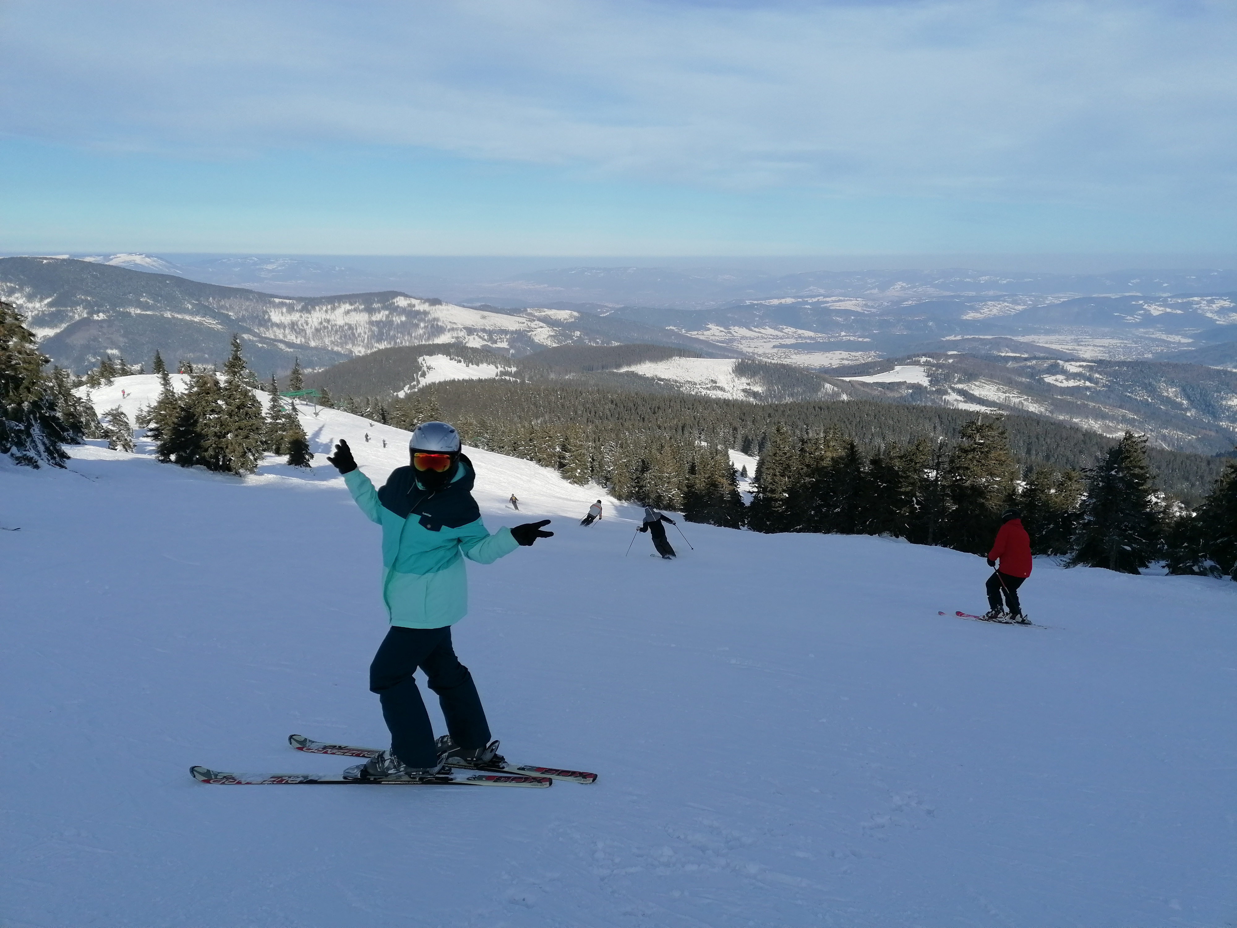 Paulina podczas jazdy na nartach