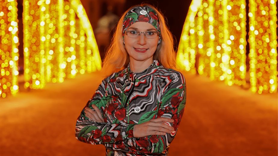 Anna-Wisniewska-przebieranki-wisni-autorka-wyzwania-min.png