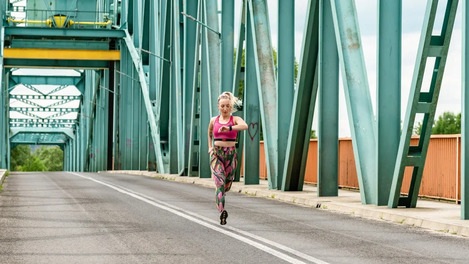 Joanna-Swist-bieg-tetno-glowne-Nessi-Sportswear.jpg