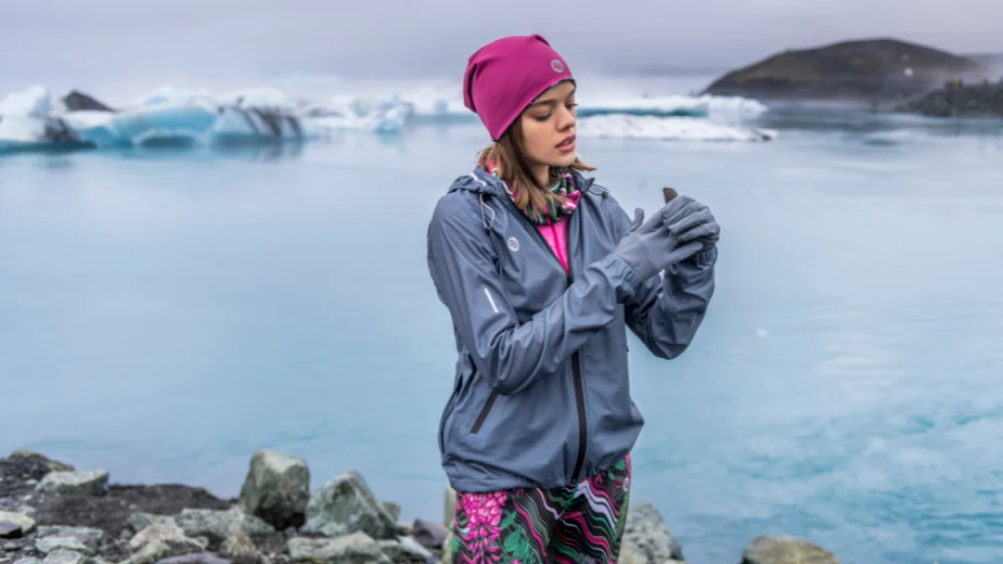 nessi-sportswear-czapka-dwustronna-treningowa.png